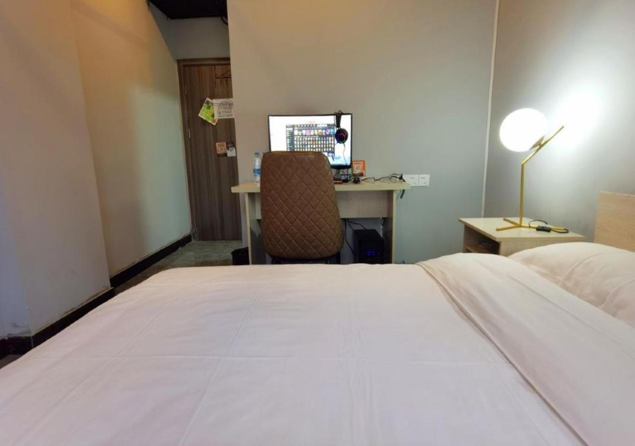 Pu Chun International Hostel -Yugarden & Old Town Shanghai Esterno foto